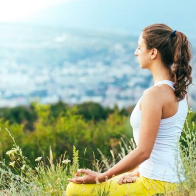 Yoga Poses that Help Relieve Pain