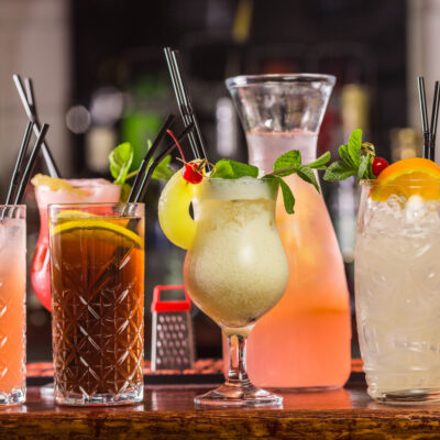 Easy Cocktails for Family Gatherings